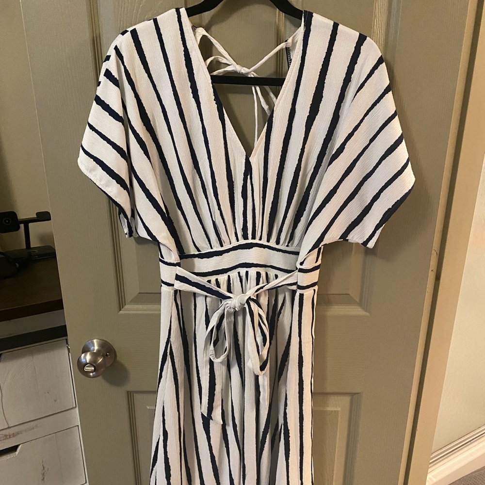 Cute Gibson Latimer striped maxi dress
